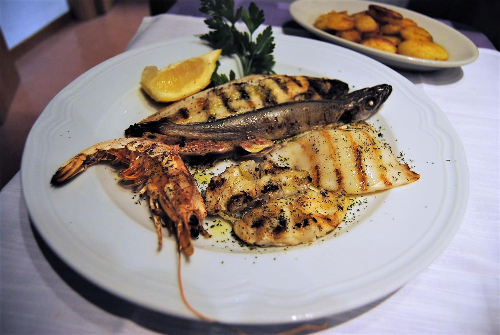 Hotel Ristorante Solelago Guardialfiera エクステリア 写真