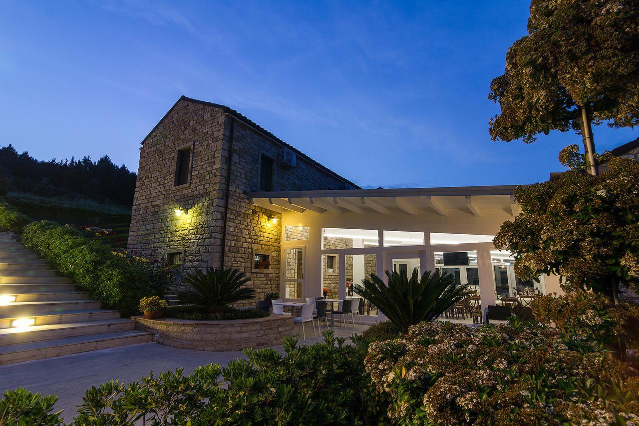 Hotel Ristorante Solelago Guardialfiera エクステリア 写真